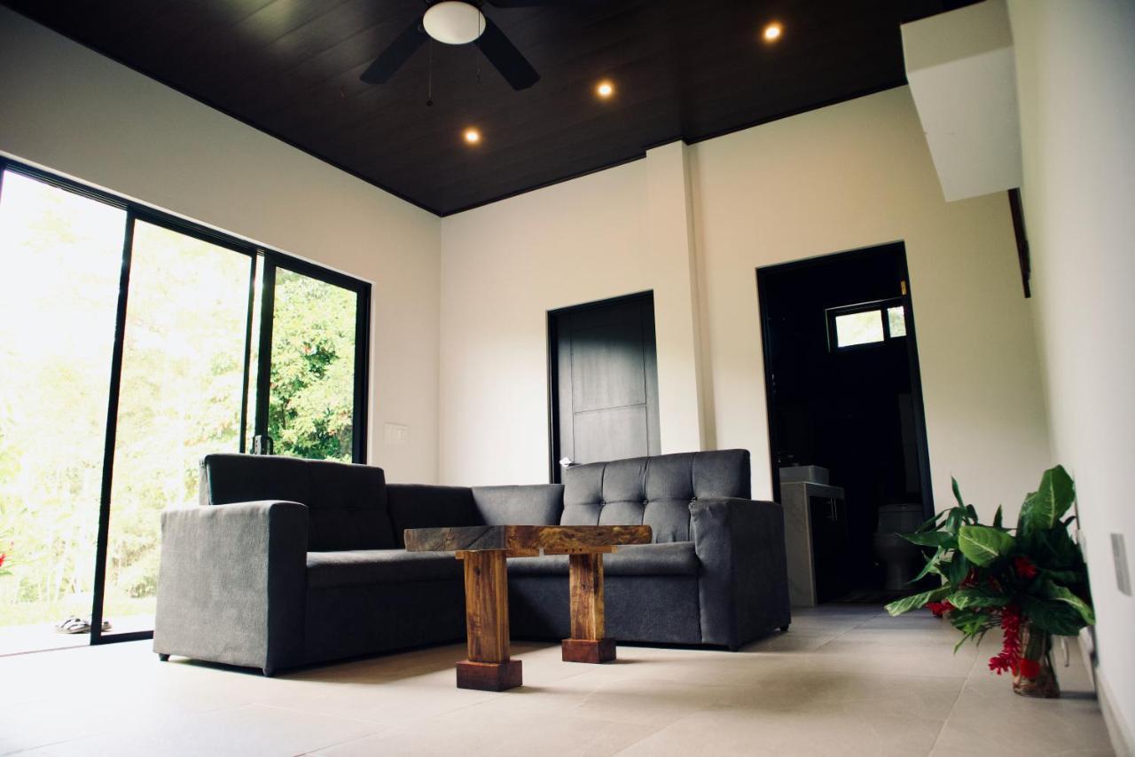 Jungle Home With King Beds -5 Minutes From The Beach Uvita Bagian luar foto