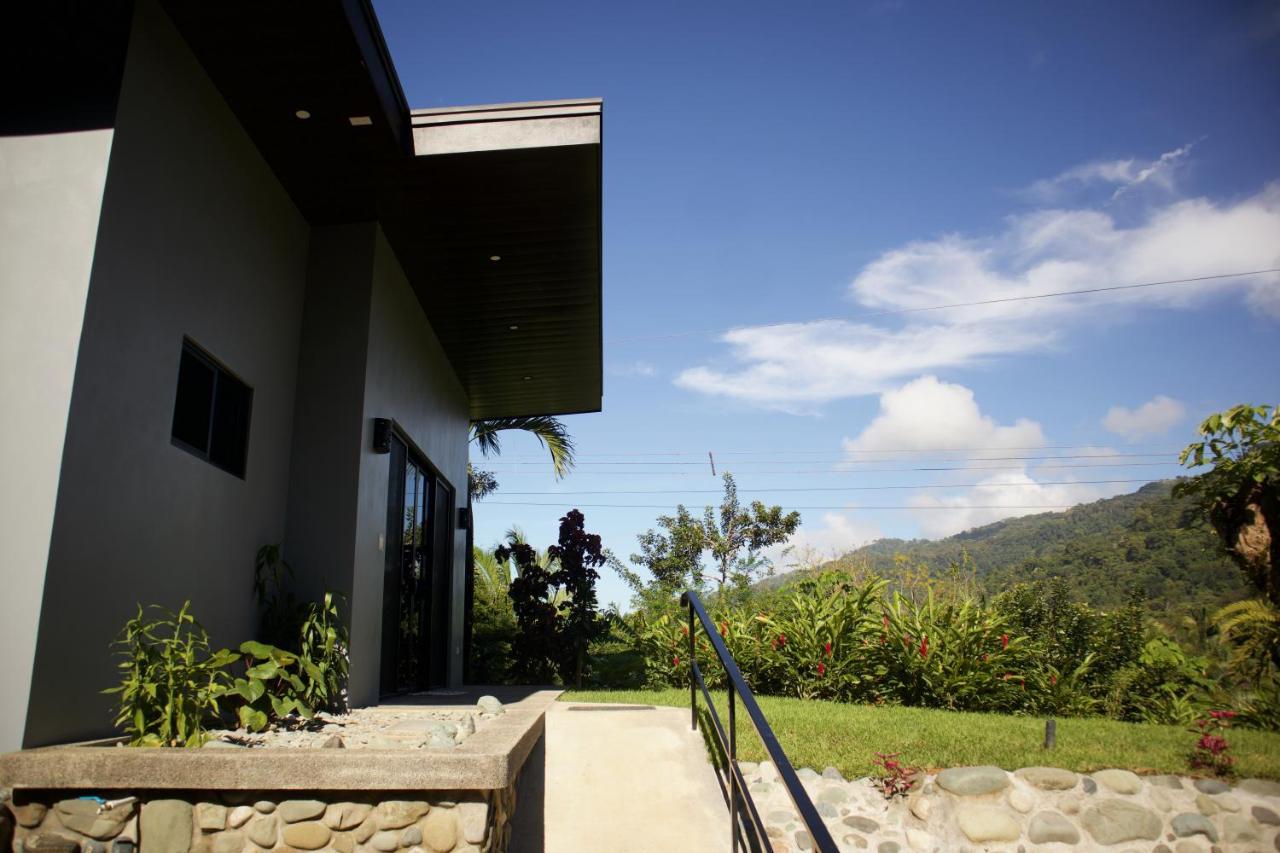 Jungle Home With King Beds -5 Minutes From The Beach Uvita Bagian luar foto