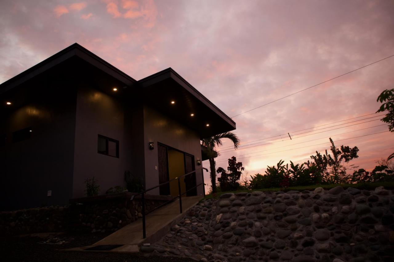 Jungle Home With King Beds -5 Minutes From The Beach Uvita Bagian luar foto